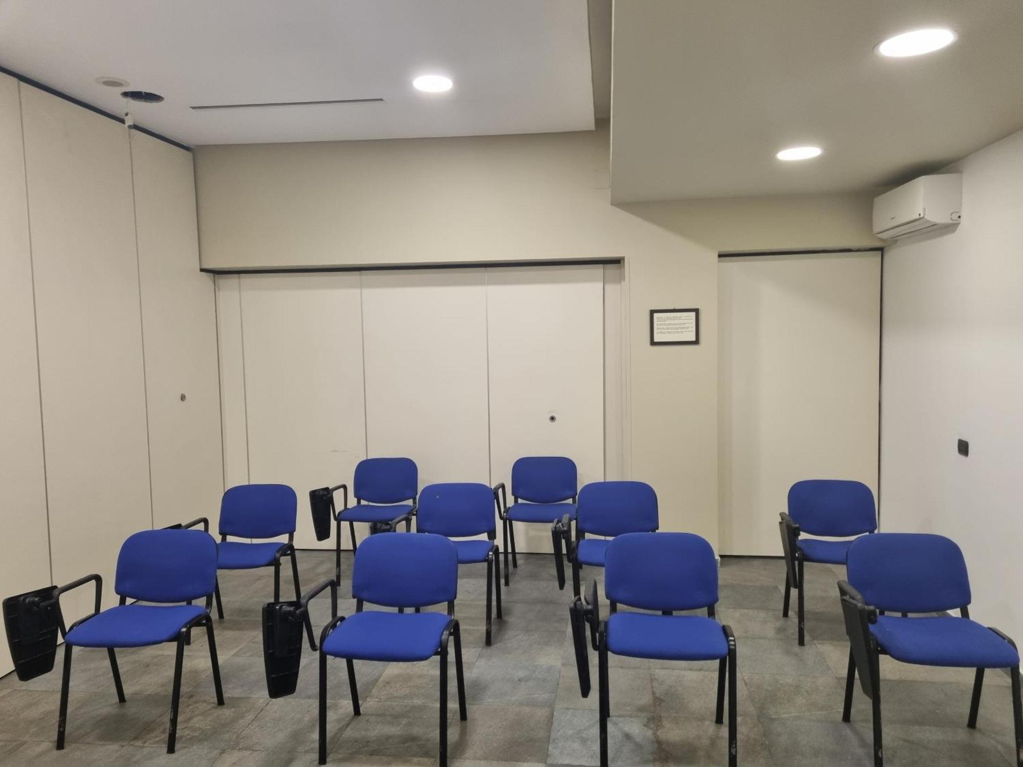 Hotel Futura Centro Congressi Наполи Екстериор снимка