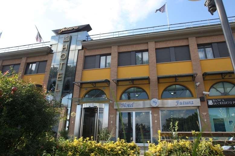 Hotel Futura Centro Congressi Наполи Екстериор снимка